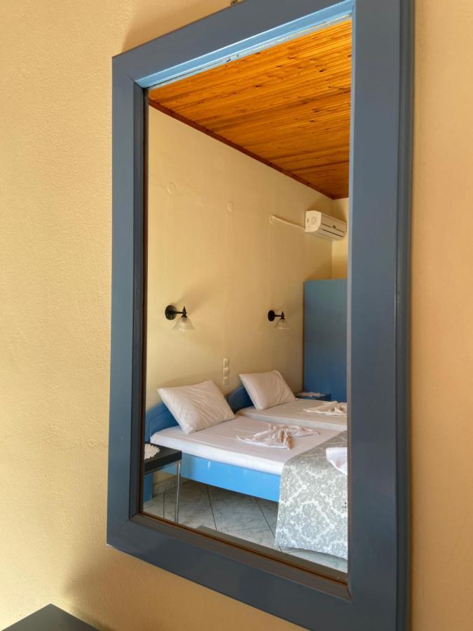 Roxani Studios-apartments
